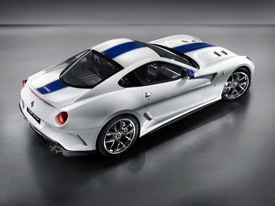  Ferrari 599 GTO 2010 года  (фото 2 из 39)